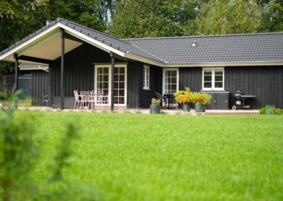 Træhus ved-kildepladsen-35-33