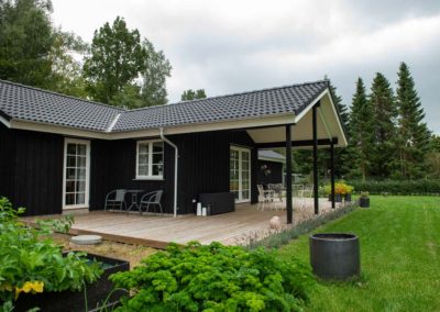 Træhytte ved-kildepladsen-35-4